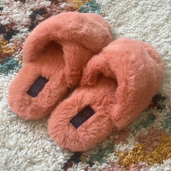 Rachel Roy Pink/Coral Slippers Sz 5-6 - Picture 2 of 3